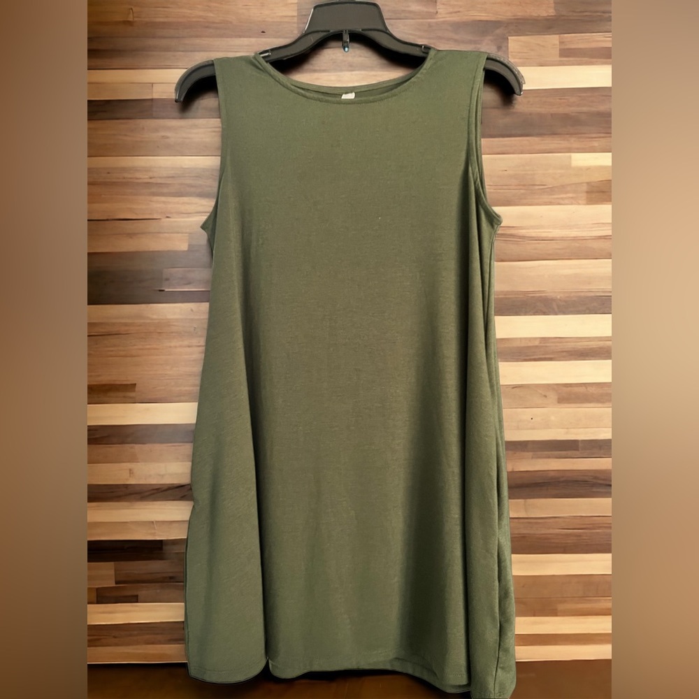 Zenana Round Neck Tunic Tank, Army Green, Size Small